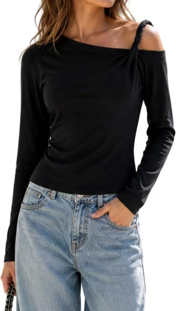 Asymmetric Knot Top